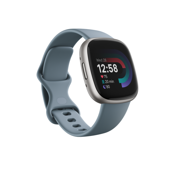 versa 4